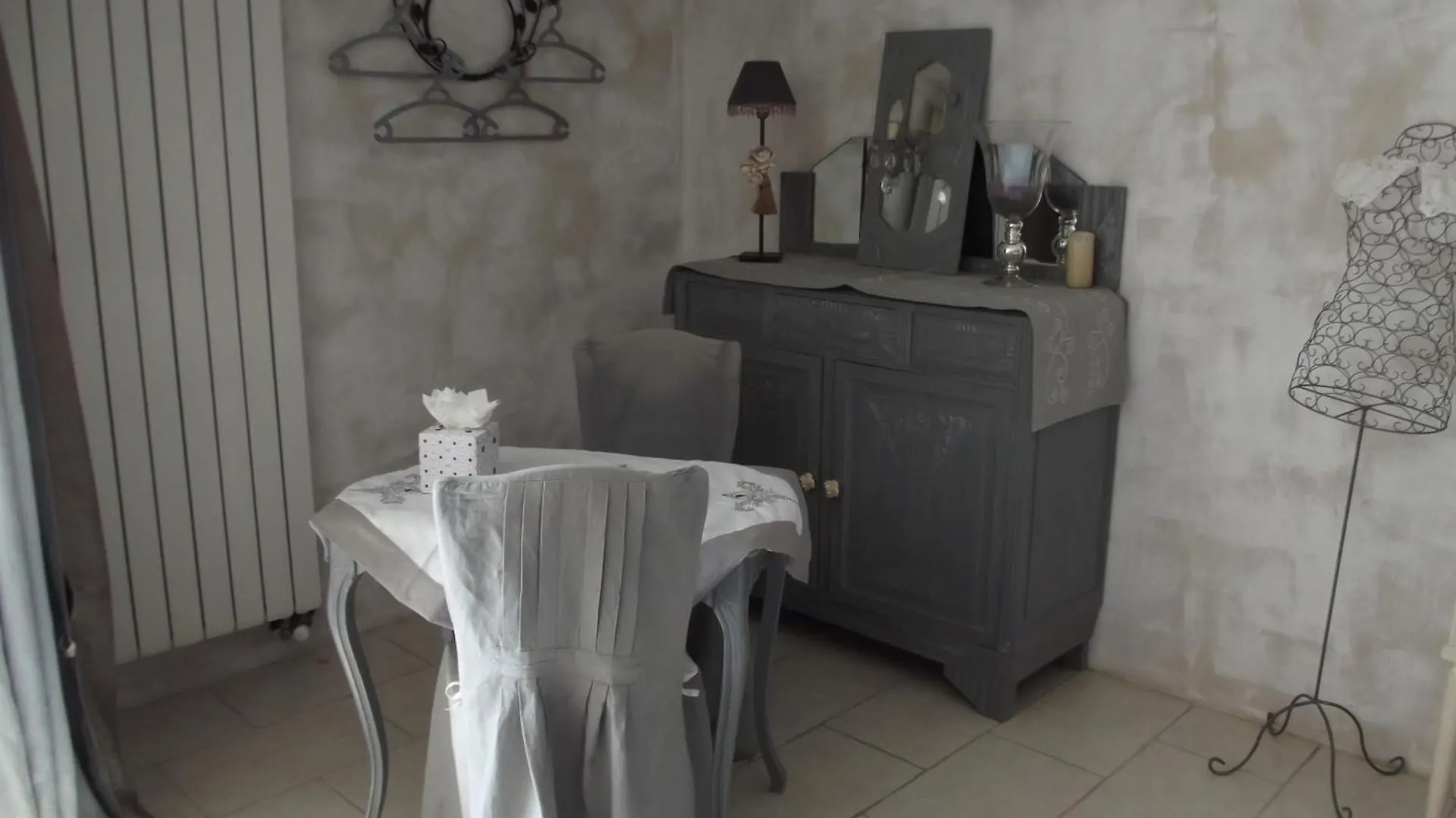 Le Moulin De Sonnailles Bed & Breakfast Cabries