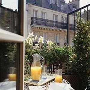 *** Hotel Unic Renoir Saint Germain France